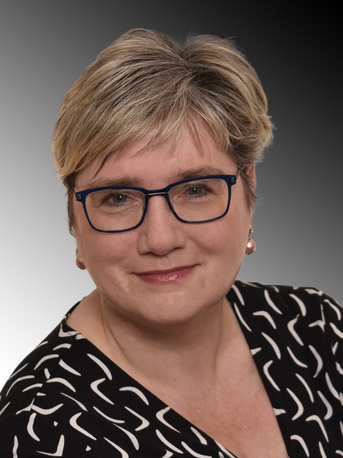 Porträtfoto Andrea Stieldorf